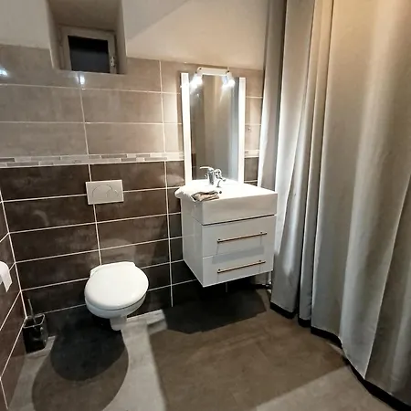 Angleterre 48 Apartment