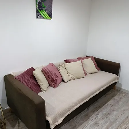 Apartment Angleterre 48 *